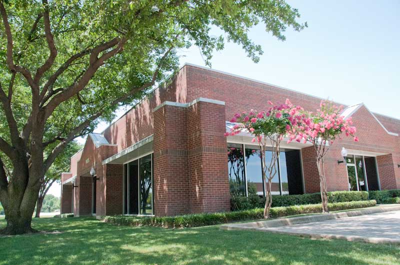 1485 Richardson Dr, Richardson, TX for lease - Building Photo - Image 1 of 10