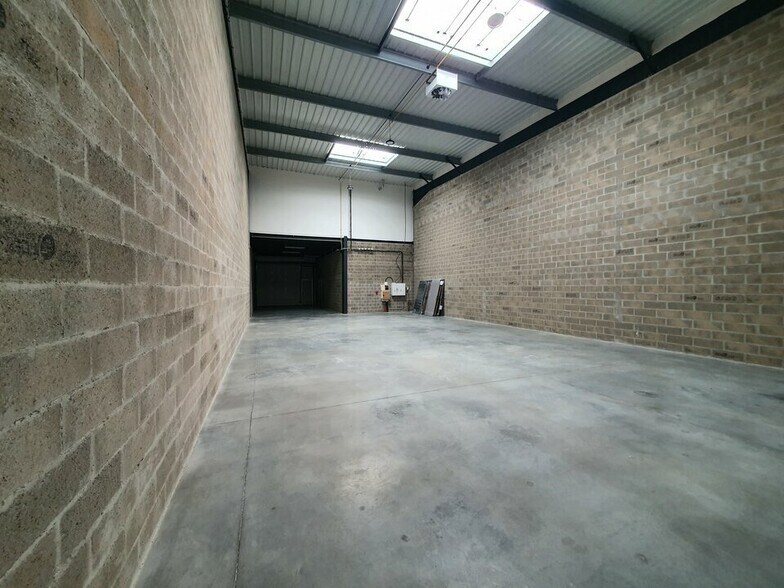 Flex in Bondoufle for sale - Interior Photo - Image 2 of 5