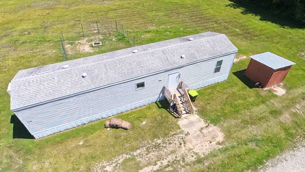 3283 Fire Dept Rd, Williamston, NC à vendre - Photo du bâtiment - Image 2 de 5