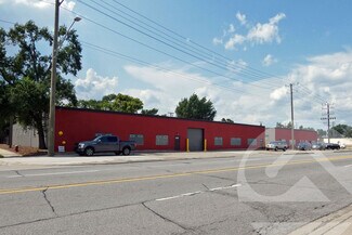 Plus de détails pour 22827-22845 Hoover Rd, Warren, MI - Industriel à louer
