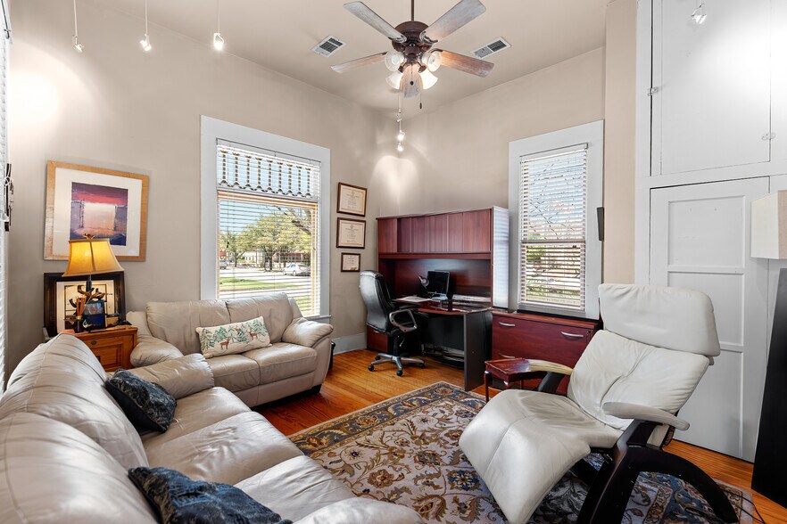 903 Forest St, Georgetown, TX à vendre - Photo intérieure - Image 3 de 12