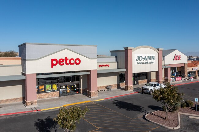 Plus de détails pour 18690-18860 S Nogales Hwy, Sahuarita, AZ - Commerce de détail à louer