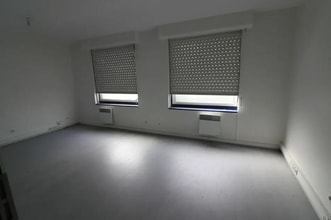 27 Avenue De La Constellation, Cergy for lease Interior Photo- Image 1 of 4