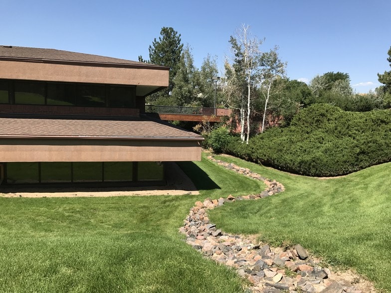 9000 E Chenango Ave, Greenwood Village, CO for lease - Building Photo - Image 2 of 9