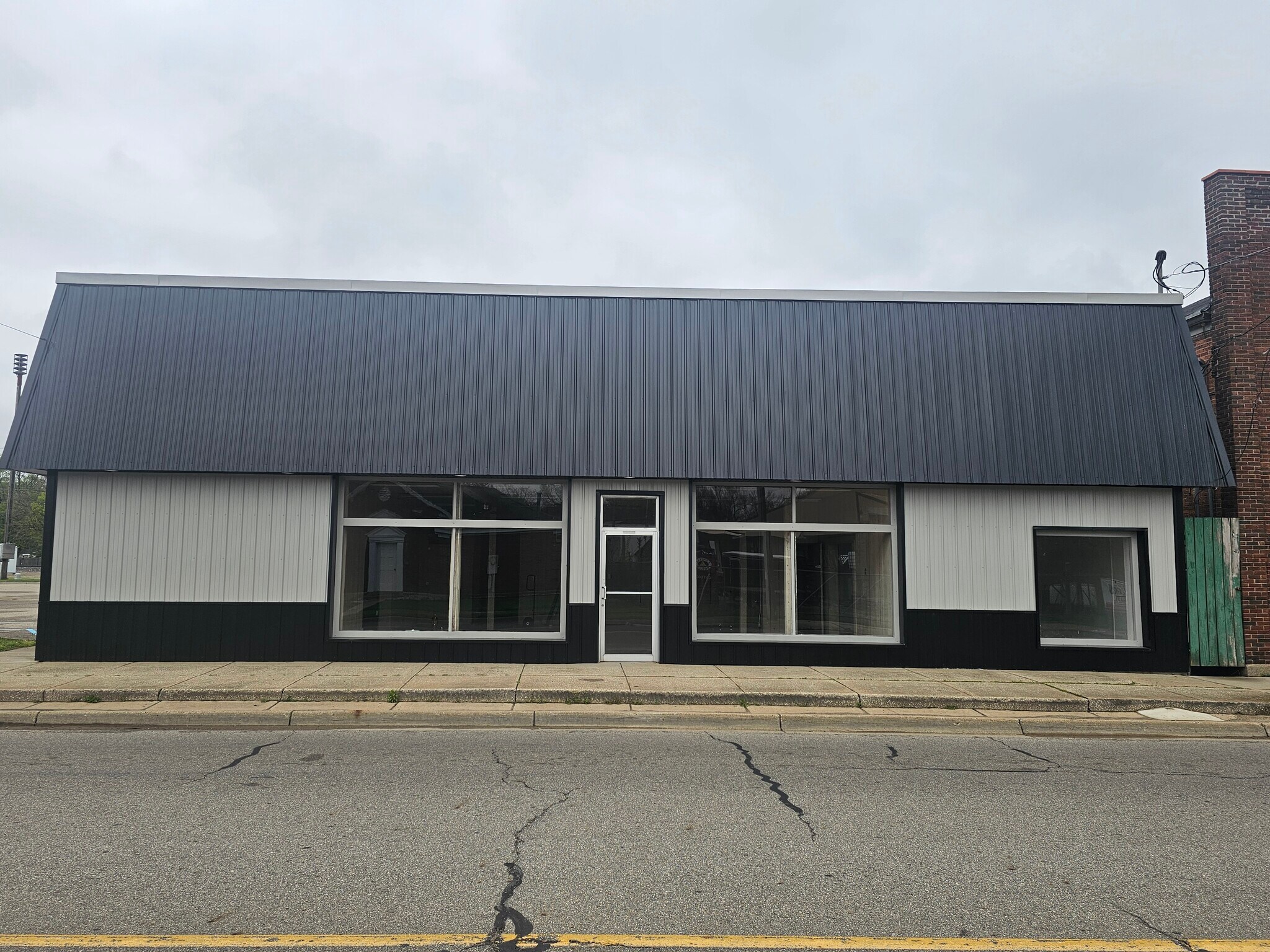 63 E Battle Creek St, Galesburg, MI à vendre Photo du bâtiment- Image 1 de 1