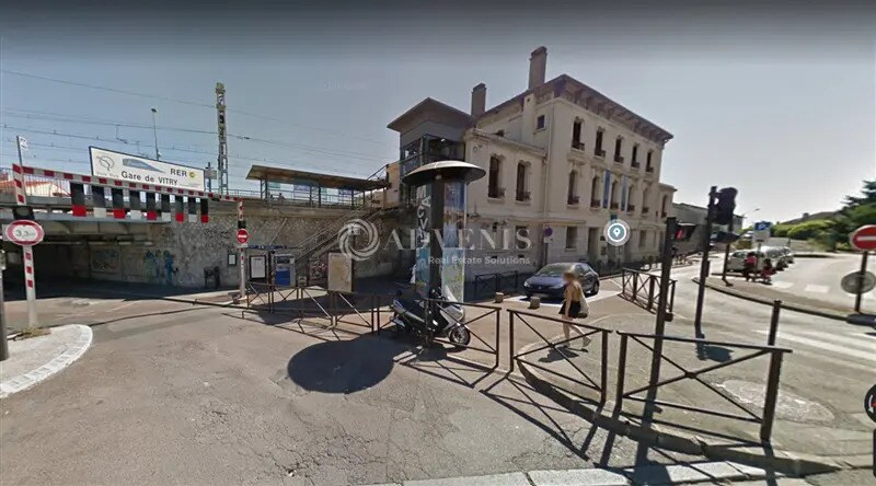 Flex in Vitry-sur-Seine for lease Other- Image 1 of 2