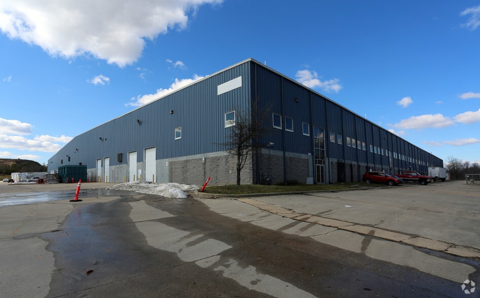 9900-9906 Fallard Ct, Upper Marlboro, MD for lease - Building Photo - Image 2 of 11