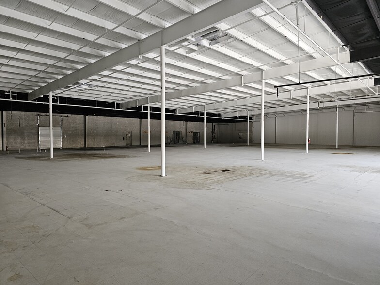 910 Anderson St, Piedmont, SC for lease - Building Photo - Image 3 of 12