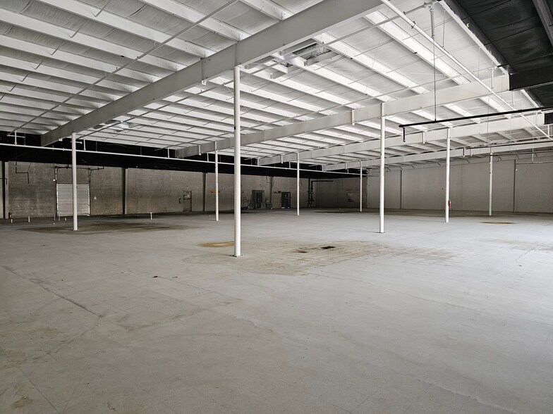 910 Anderson St, Piedmont, SC à louer - Photo du bâtiment - Image 3 de 12