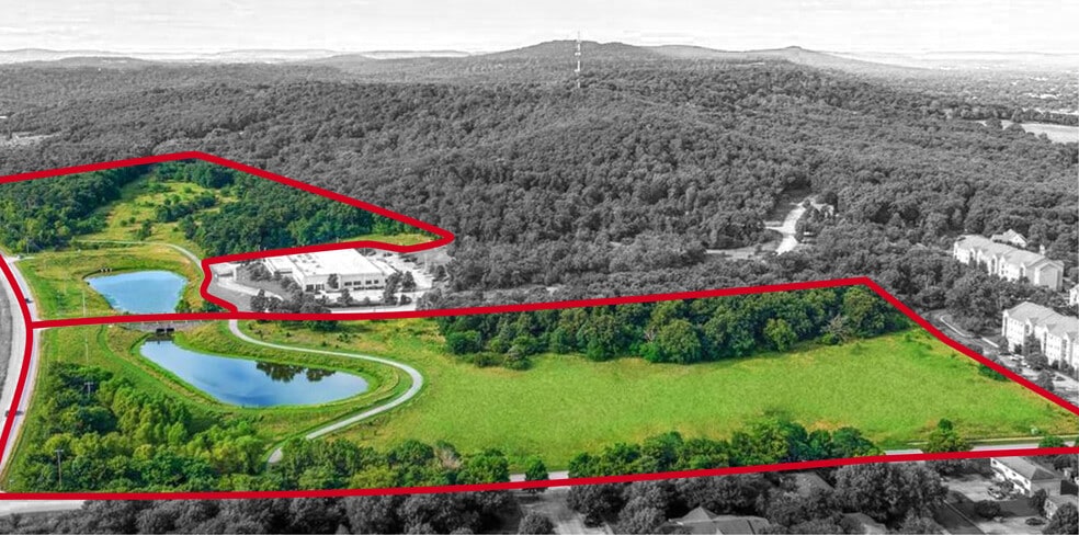 3001 Technology Way, Fayetteville, AR for sale - Building Photo - Image 2 of 15