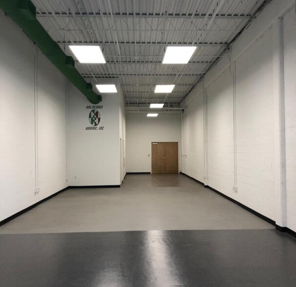464-470 Armour Dr NE, Atlanta, GA for lease - Interior Photo - Image 3 of 3