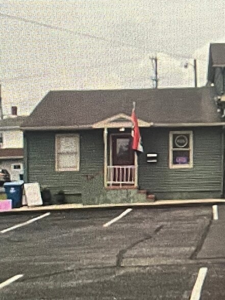 12 S Queen St, Rising Sun, MD for lease - Building Photo - Image 1 of 3