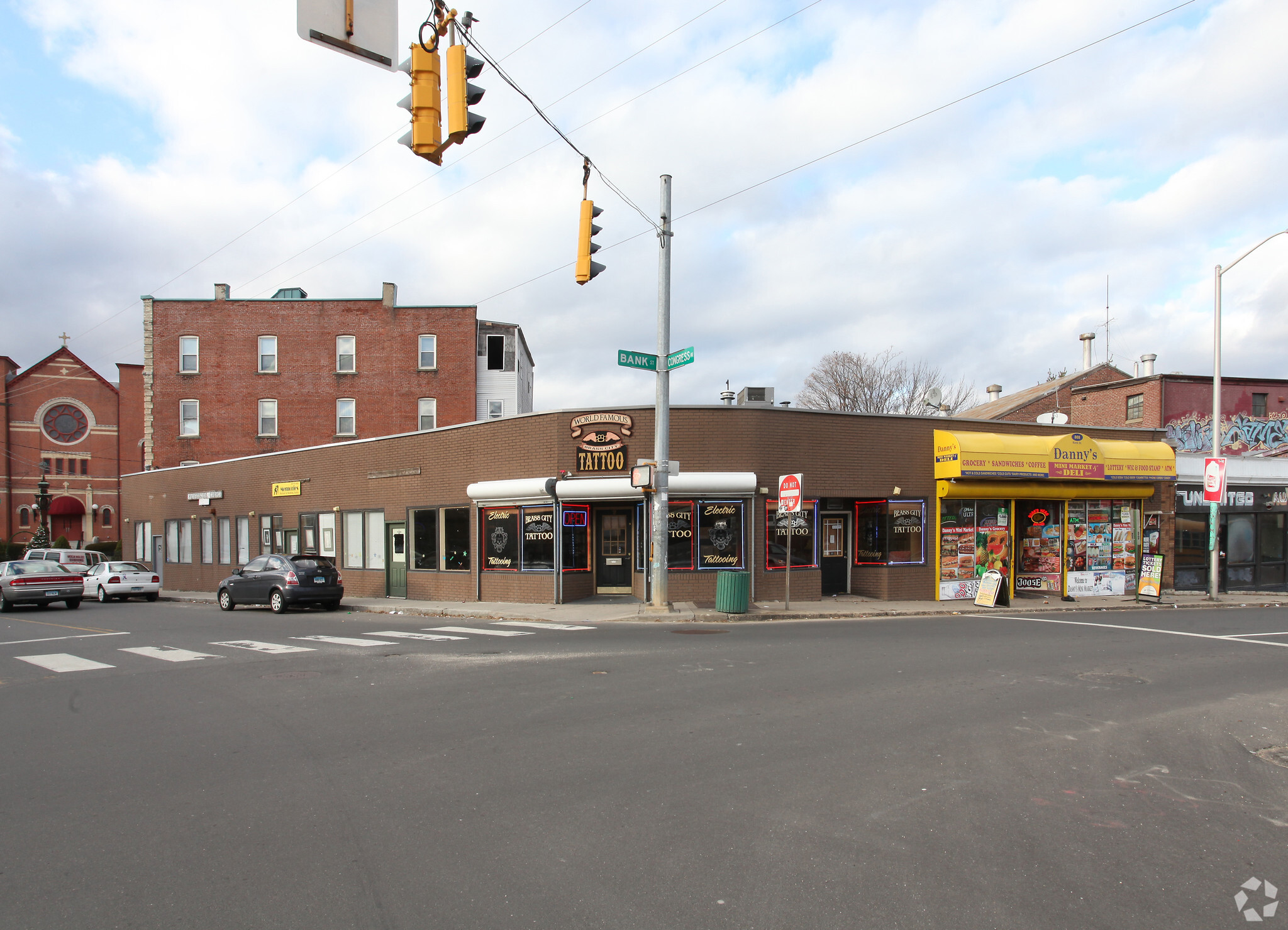 2 Congress Ave, Waterbury, CT à vendre Photo principale- Image 1 de 1