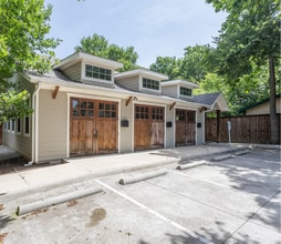 303 E Broad St, Mansfield, TX for lease Interior Photo- Image 1 of 3