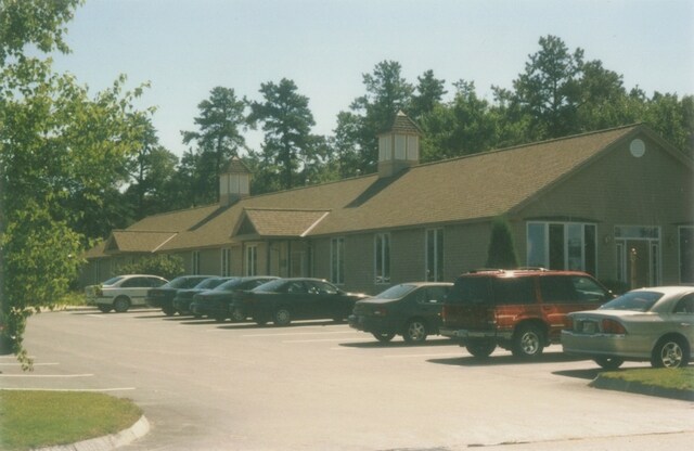 15 Chenell Dr, Concord, NH for sale Primary Photo- Image 1 of 7