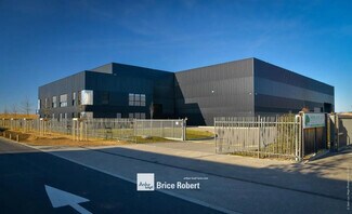 Plus de détails pour 10 Rue Marcel Dassault, Genas - Local d'activités à louer