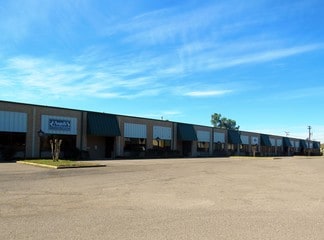 Plus de détails pour 1305 N Hills Blvd, North Little Rock, AR - Industriel à louer