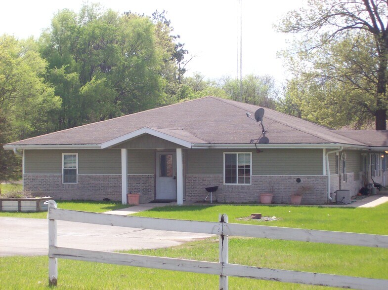 497 Lake St, Montello, WI à vendre - Photo du bâtiment - Image 3 de 61