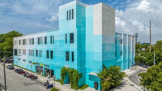 Plus de détails pour 1900 NE Miami Ct, Miami, FL - Bureau à louer