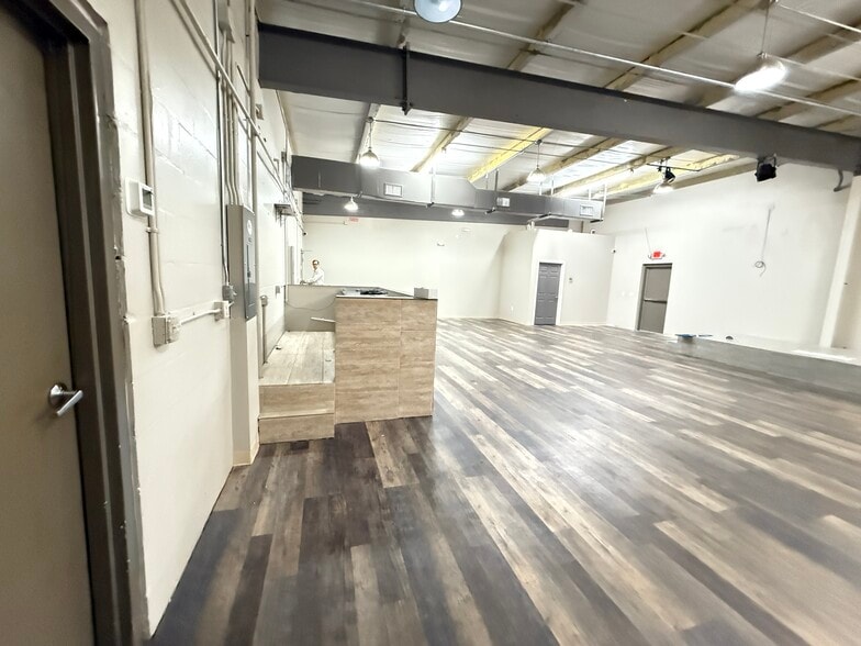 4206-4238 St Lawrence dr, New Port Richey, FL for sale - Building Photo - Image 3 of 8