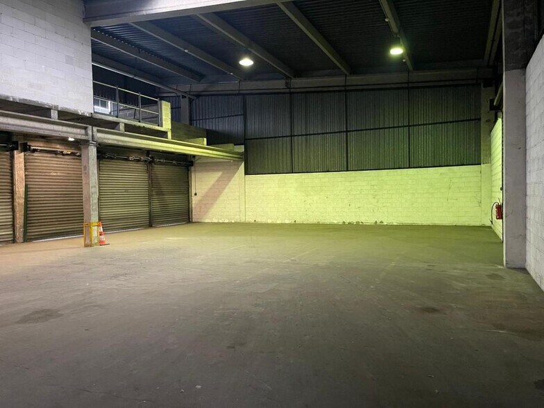 Office in Aulnay-sous-Bois for lease - Interior Photo - Image 2 of 79