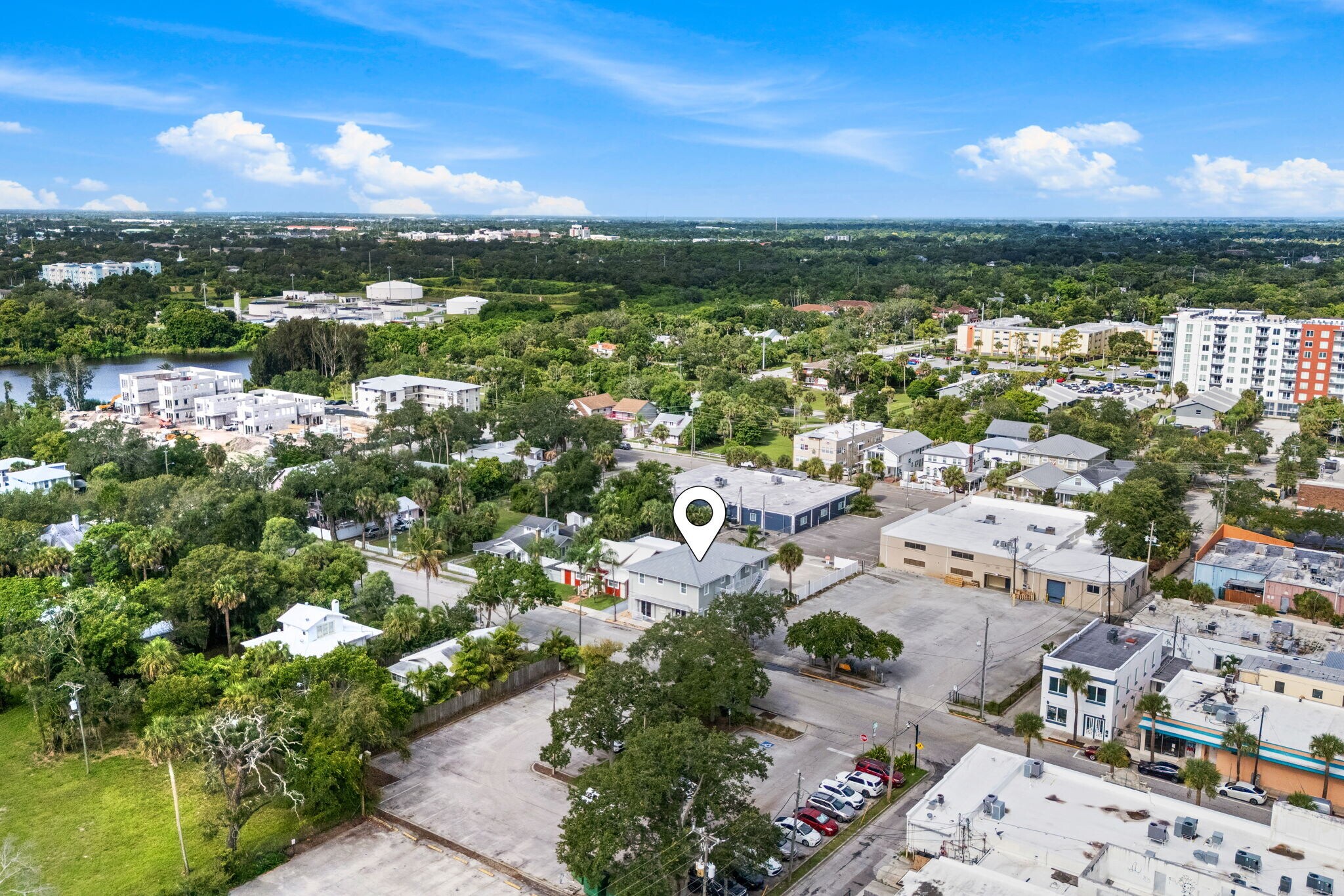 2012 Vernon Pl, Melbourne, FL à vendre Photo du bâtiment- Image 1 de 32