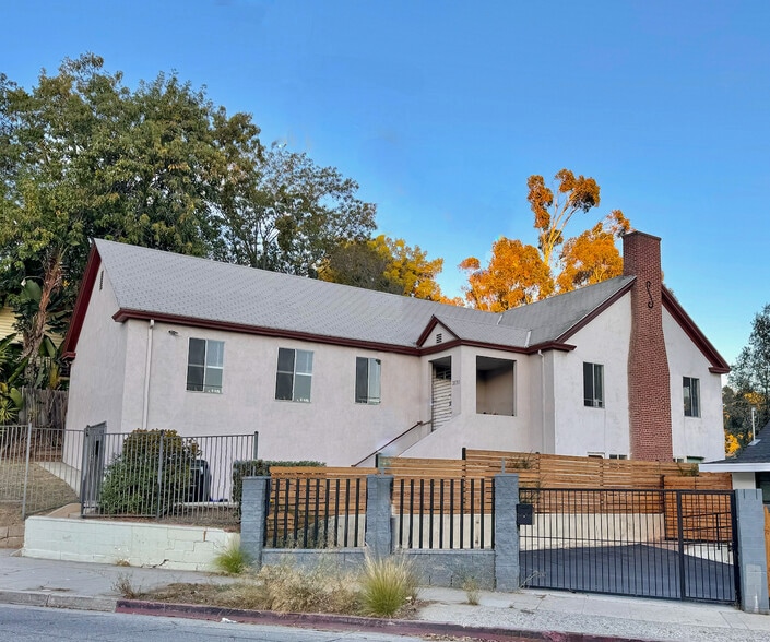 2030 Glendale Blvd, Los Angeles, CA for lease - Building Photo - Image 2 of 18