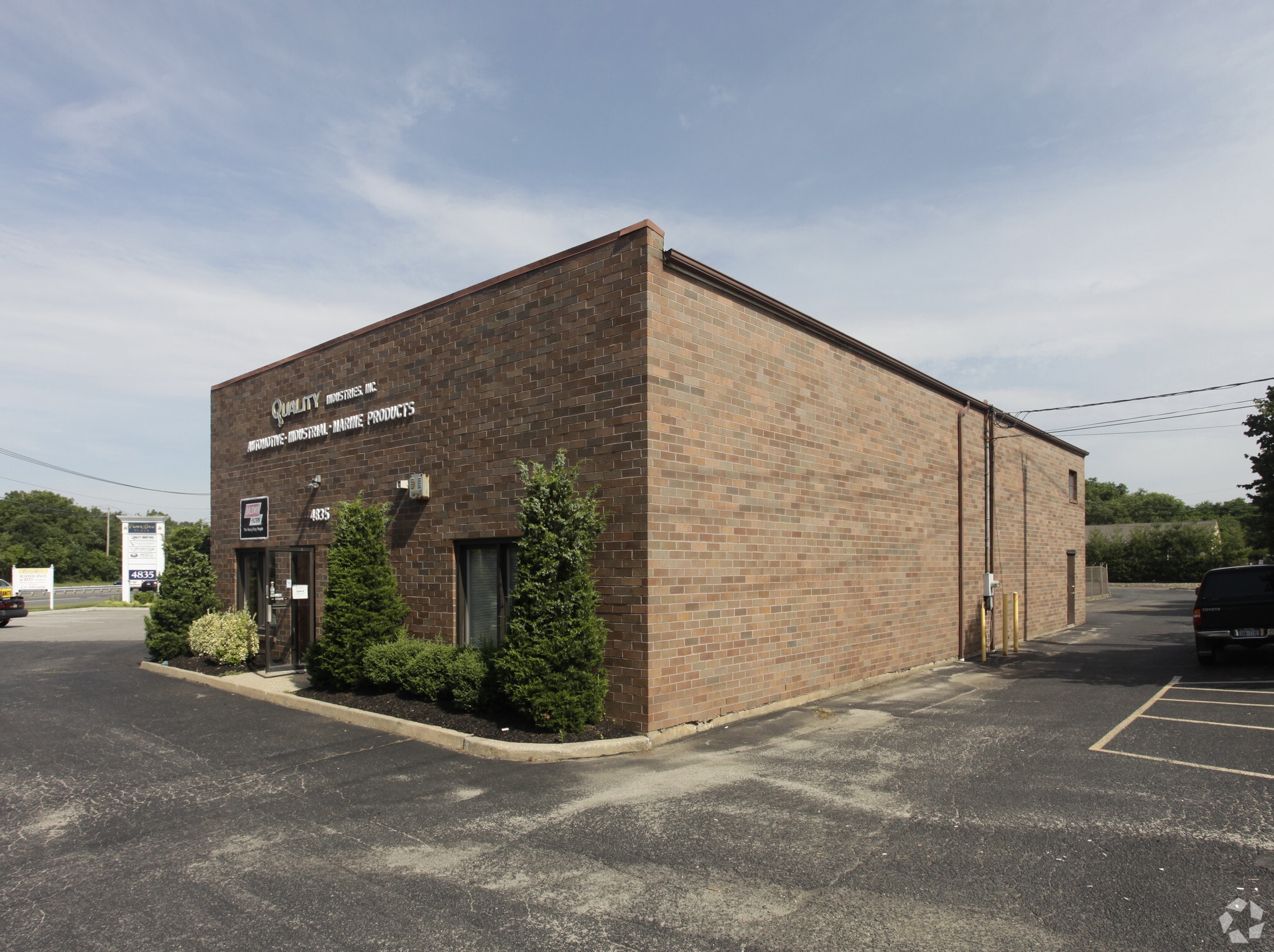 4835 Veterans Memorial Hwy, Holbrook, NY for lease Primary Photo- Image 1 of 7