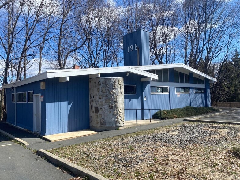 196 Ramapo Rd, Garnerville, NY for lease - Building Photo - Image 3 of 4