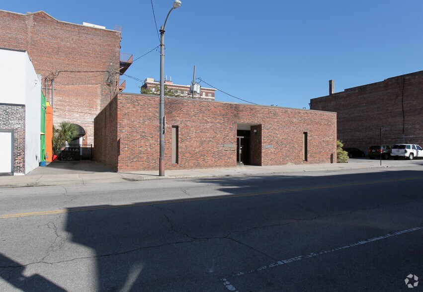 111-113 Princess St, Wilmington, NC à louer - Photo du bâtiment - Image 2 de 3