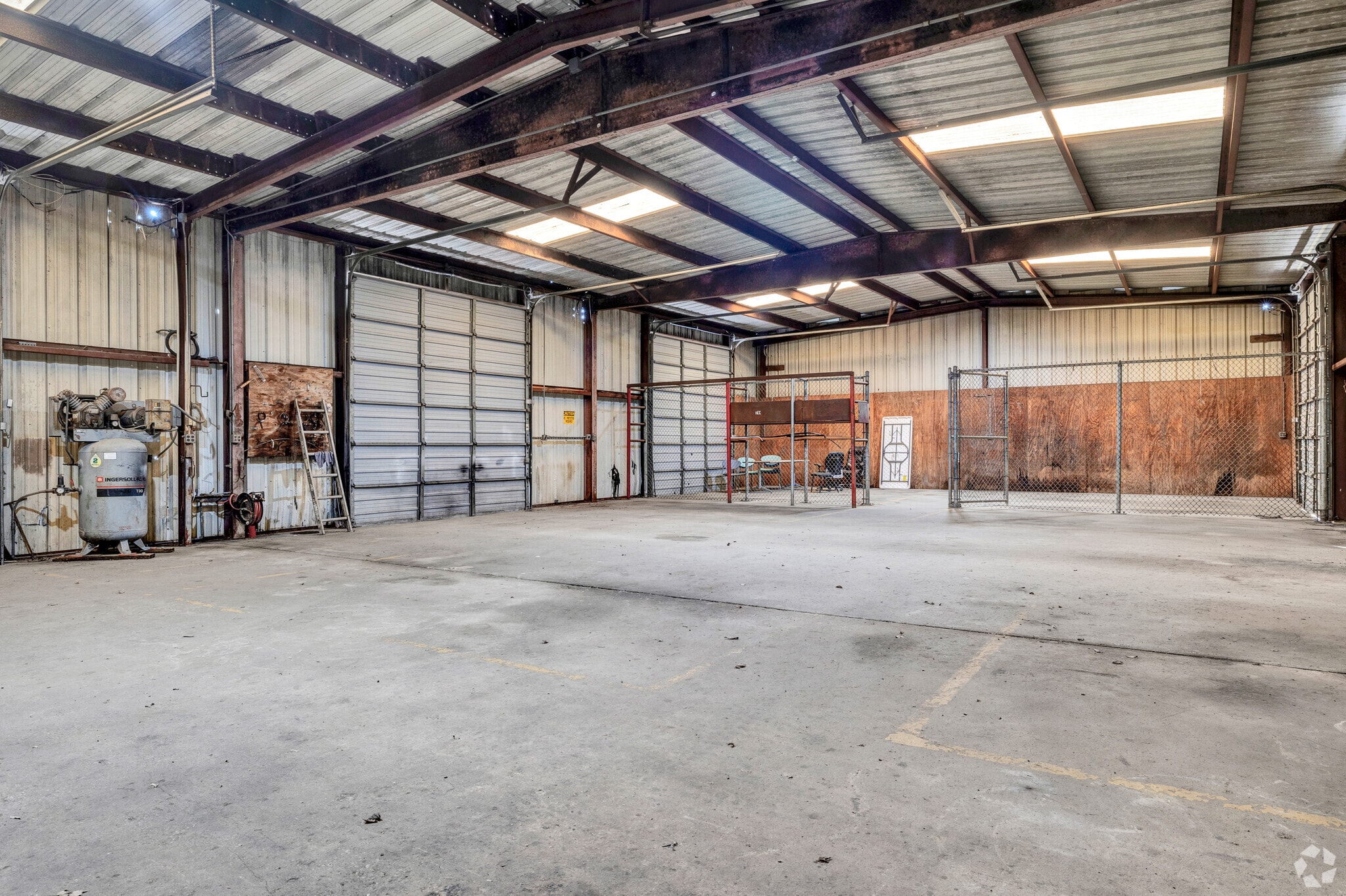 8403 Bassett St, Houston, TX for sale Building Photo- Image 1 of 1