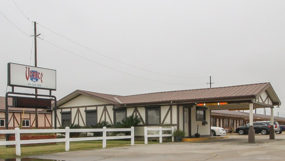 42666 Highway 23, Venice, LA à vendre - Photo du bâtiment - Image 1 de 1