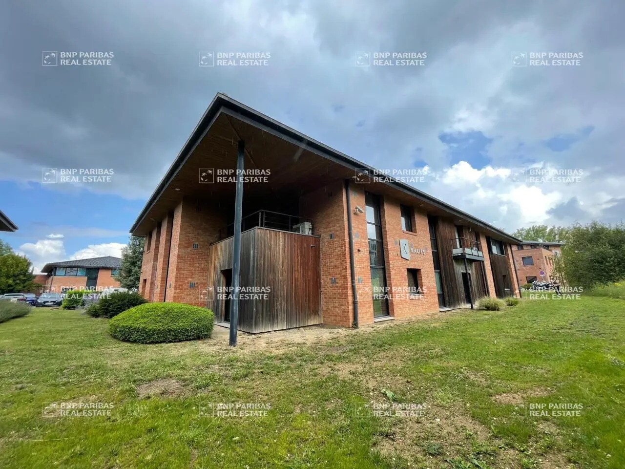 16 Rue Louis Néel, Lezennes à louer Photo du bâtiment- Image 1 de 13