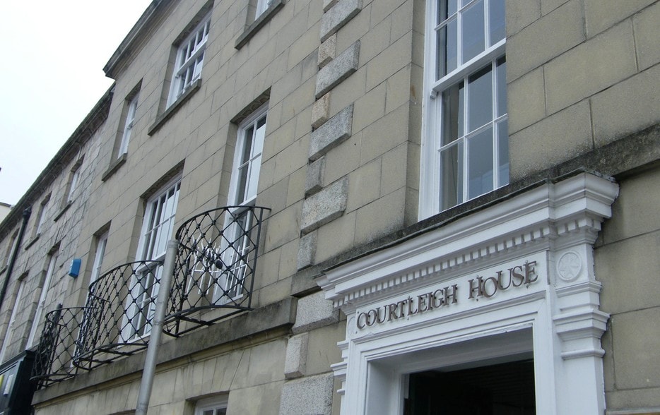 74-75 Lemon St, Truro for lease - Building Photo - Image 1 of 7