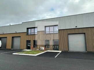Plus de détails pour 225 Avenue Des Marronniers, Bourgoin-Jallieu - Local d'activités à louer