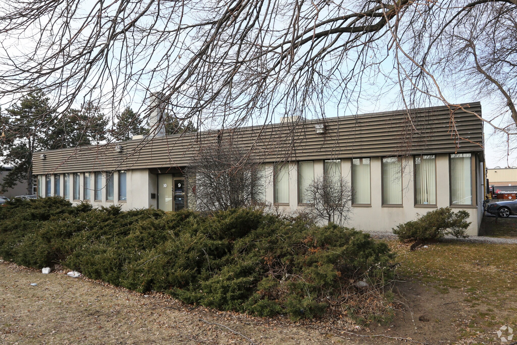 12 Upjohn Rd, Toronto, ON for lease Building Photo- Image 1 of 10