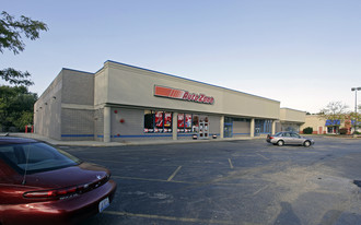 1213-1221 E Rand Rd, Arlington Heights IL - Parking Garage