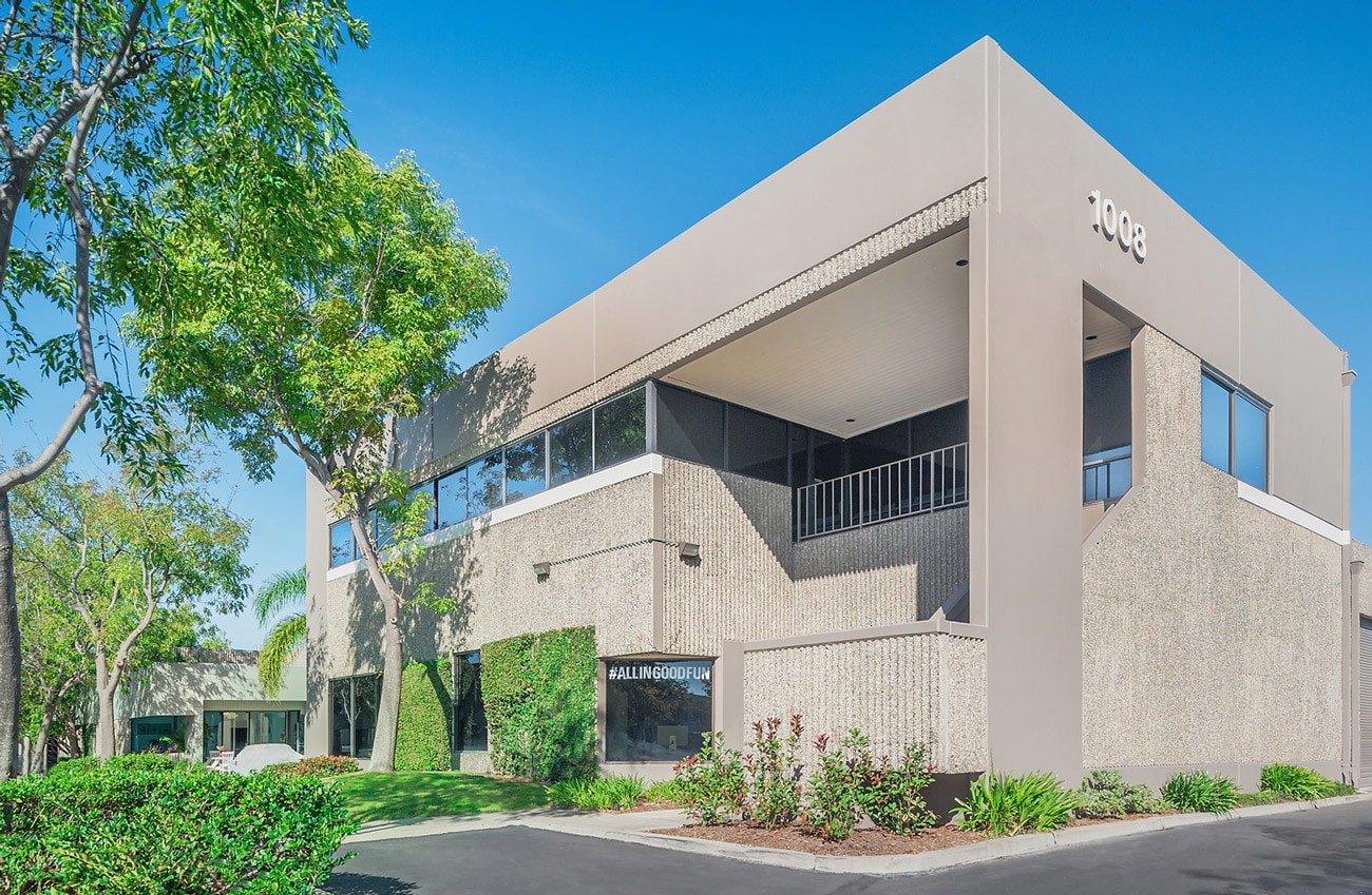 1012 Brioso Dr, Costa Mesa, CA for lease Primary Photo- Image 1 of 9