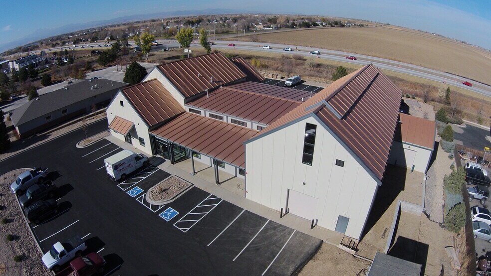 1567 Vista View Dr, Longmont, CO à vendre - Photo du bâtiment - Image 2 de 29