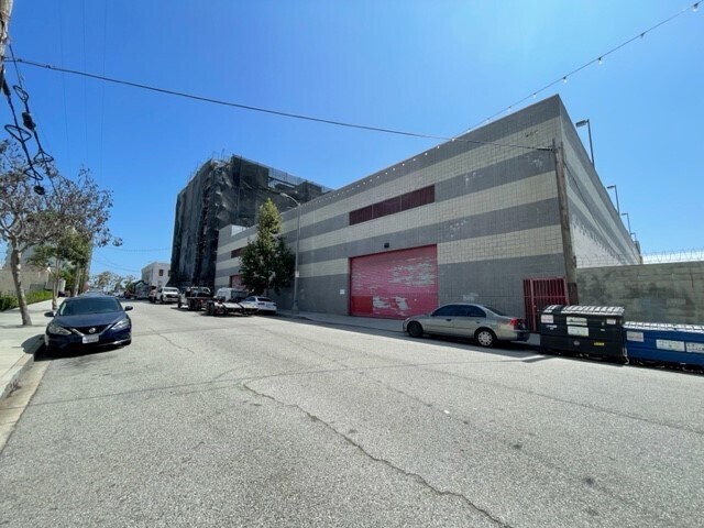 460 W 5th St, San Pedro, CA à louer Photo du bâtiment- Image 1 de 12