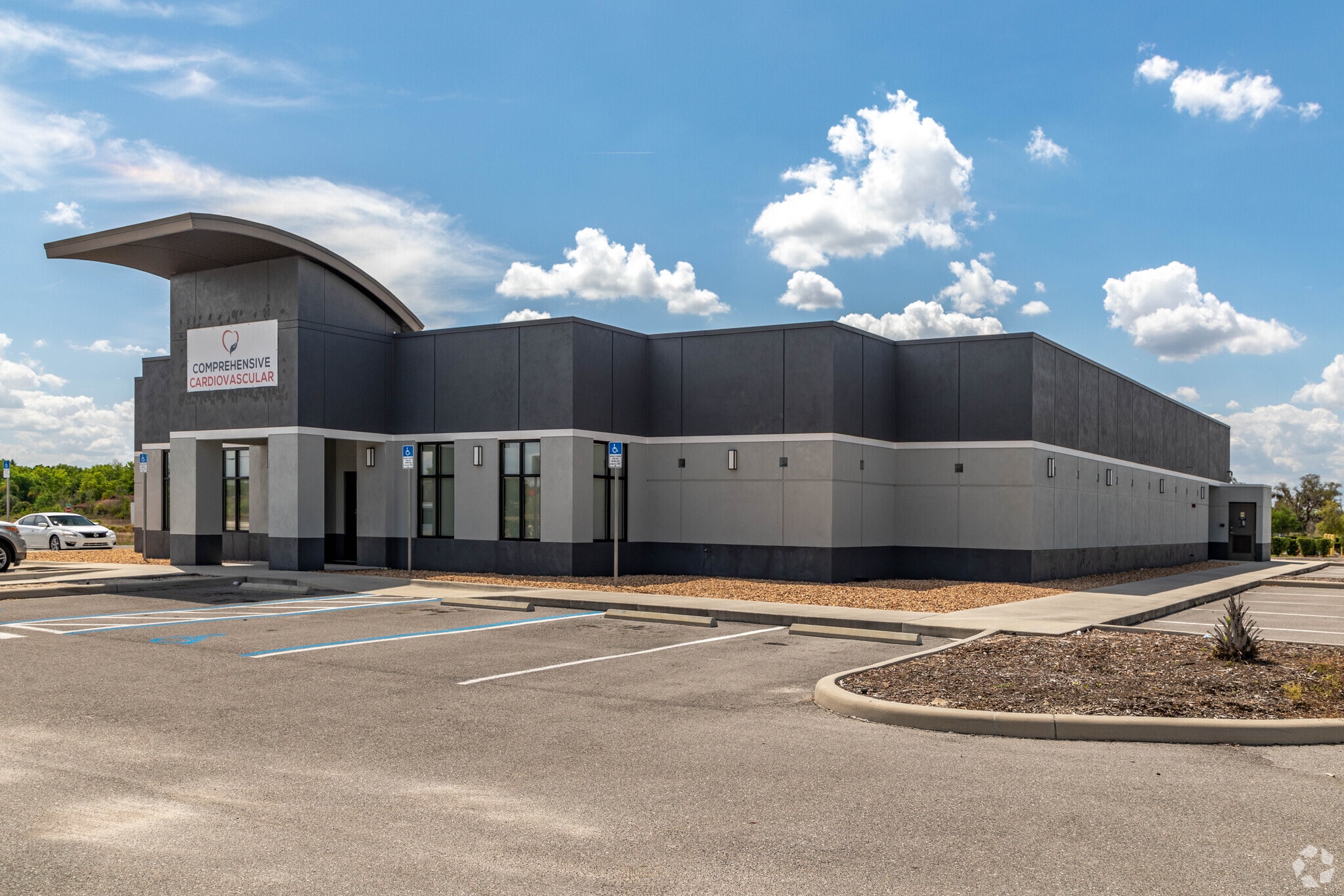 405 Lionel Way, Davenport, FL for sale Primary Photo- Image 1 of 5