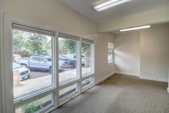 401 E Cleveland St, Lafayette, CO for lease Interior Photo- Image 2 of 2
