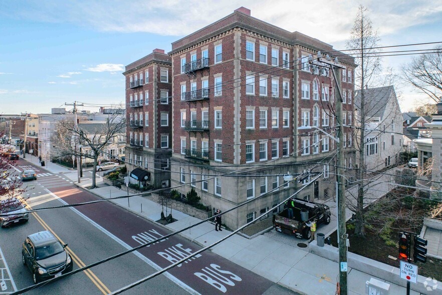 36 College Ave, Somerville, MA for sale - Building Photo - Image 2 of 5