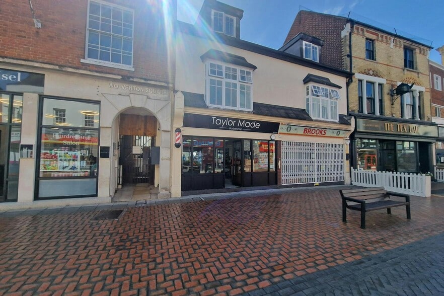 15-16 London St, Basingstoke à louer - Photo du bâtiment - Image 1 de 2