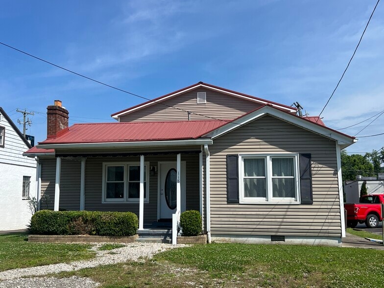 118 Dingess St, Barboursville, WV for sale - Building Photo - Image 2 of 10