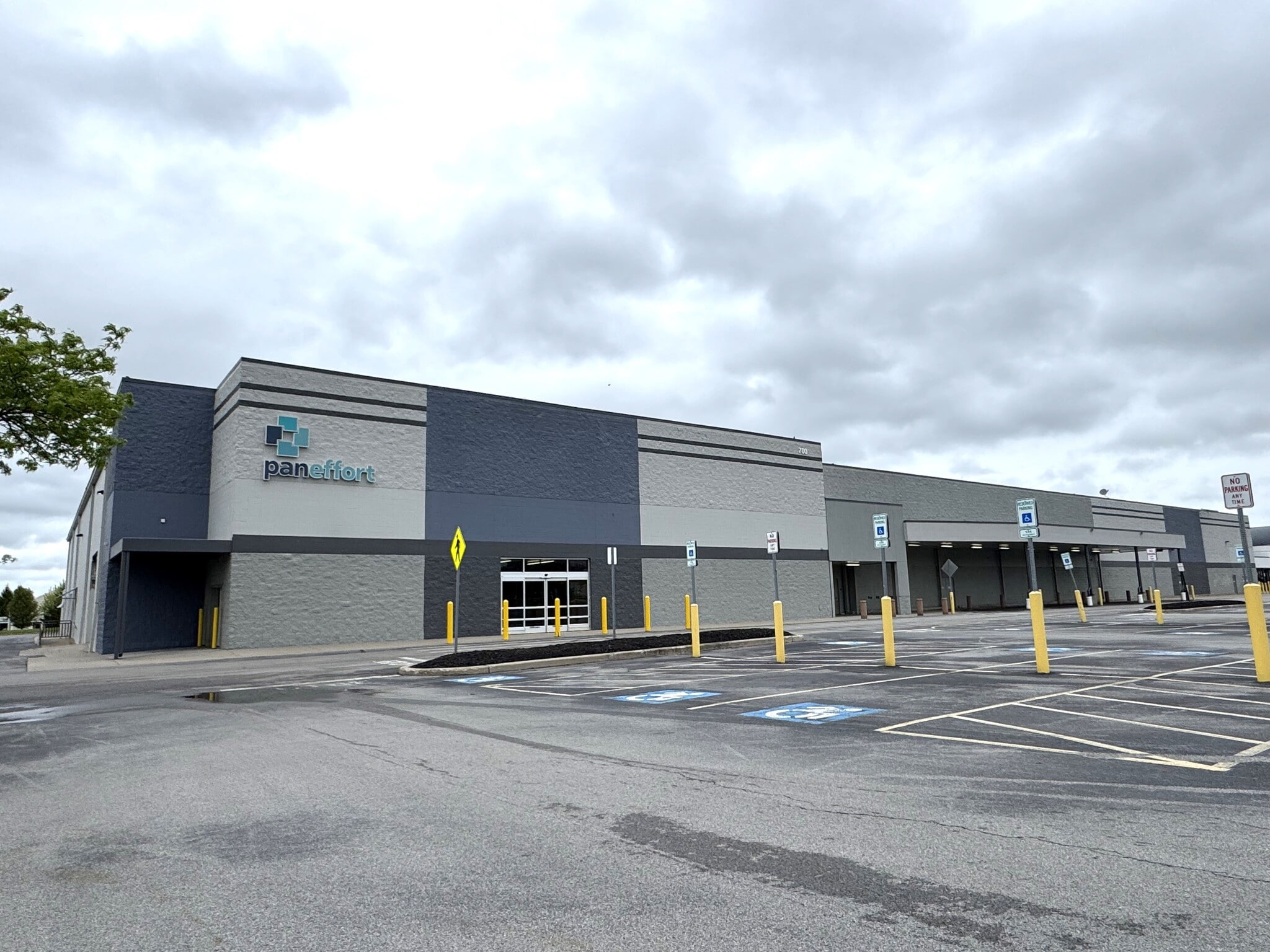 200-960 Elm Ridge Center Dr, Rochester, NY for lease Building Photo- Image 1 of 16