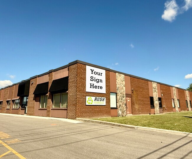 Plus de détails pour 350 Oakdale Rd, Toronto, ON - Industriel à louer
