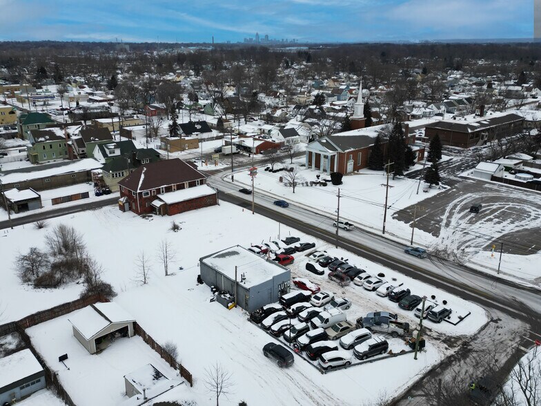 4700 W 130th St, Cleveland, OH à vendre - Aérien - Image 2 de 4