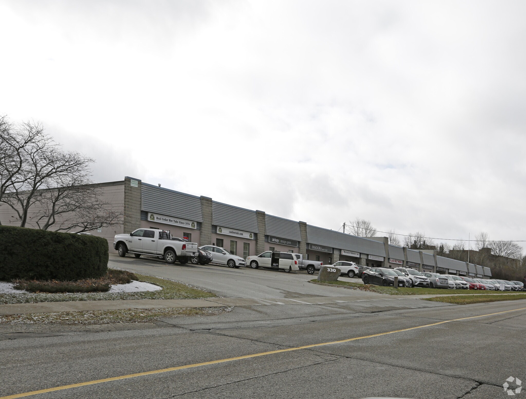 330 Gage Ave, Kitchener, ON for sale Primary Photo- Image 1 of 1