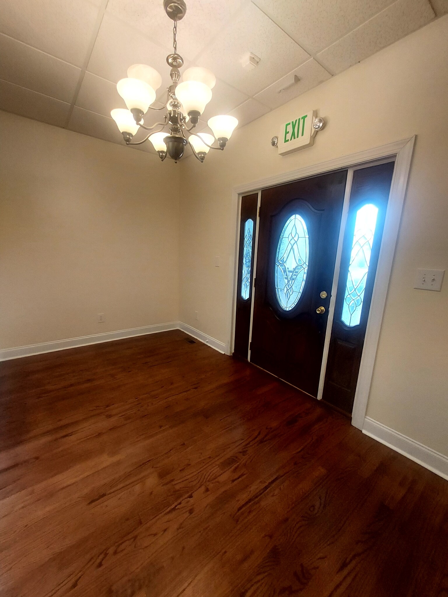 2306 11th St, Tuscaloosa, AL à louer Photo intérieure- Image 1 de 8